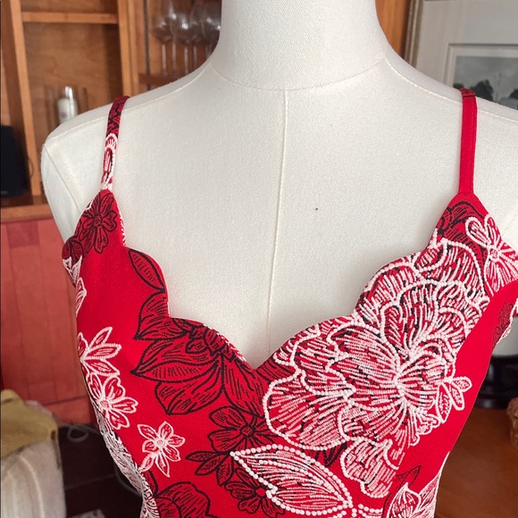 Trixxi Red and White Floral Mini Dress Scalloped Spaghetti Straps medium - Picture 5 of 7